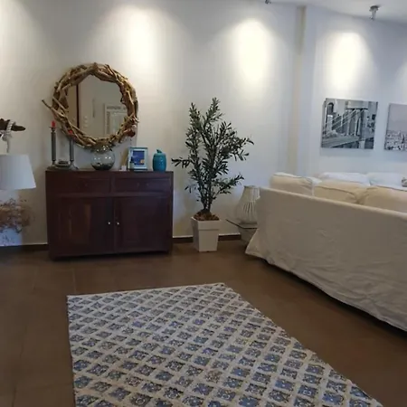 Helen Of Troy House *