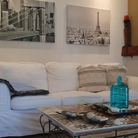 Helen Of Troy House Лутра-Ореас-Эленис