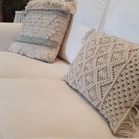 Helen Of Troy House *