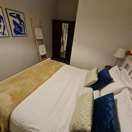 Helen Of Troy House * Лутра-Ореас-Эленис