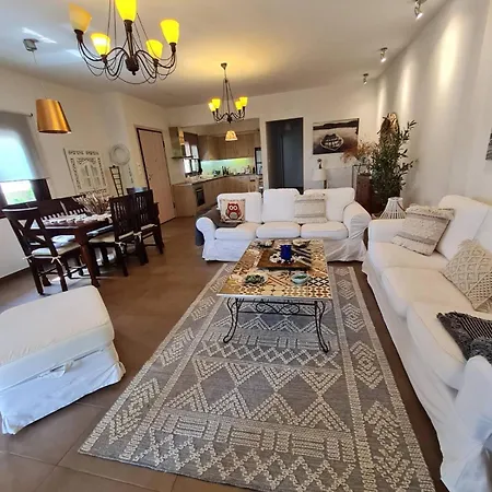 Helen Of Troy House Casa de Férias Loutra Oraias Elenis