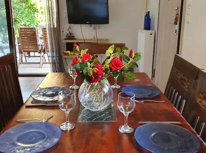 Helen Of Troy House *