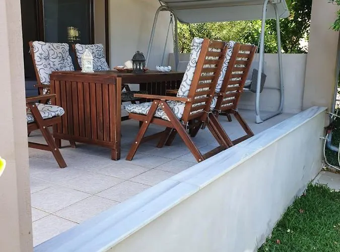 Helen Of Troy House Loutra Elenis