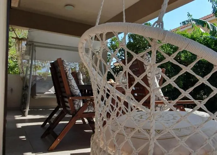 Дом отдыха Helen Of Troy House