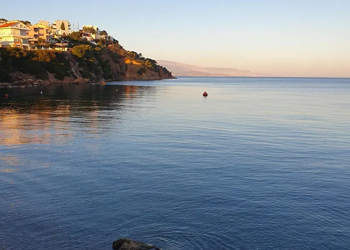 Helen Of Troy House Лутра-Ореас-Эленис